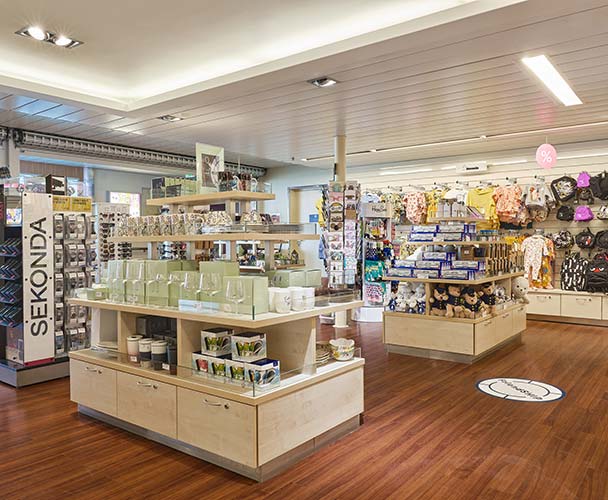 Shoppa presenter på kryssning till Tallinn