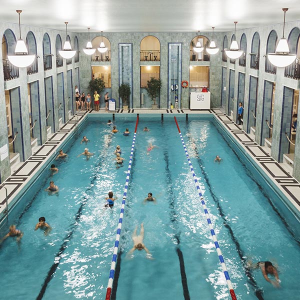 Georgegatans simhall, foto: Konsta Linkola / Helsinki Partners