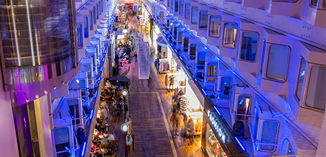 バルト海のショッピングモール　